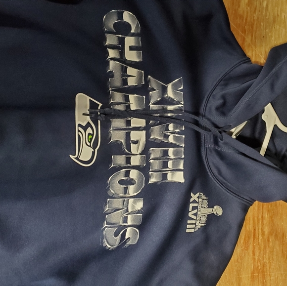 Seattle Seahawks champion hoodie/ medium. - Picture 2 of 3
